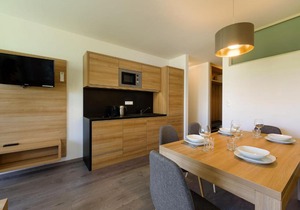 Classy Holiday Home in Lutzmannsburg with Garden in Lutzmannsburg