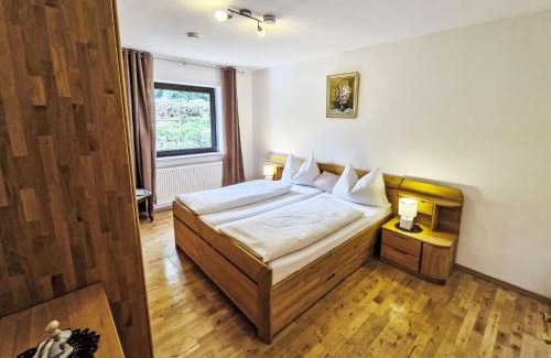 Goetzens Apartment | Apartment Terrassenwohnung OZ by Interhome