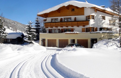 Obernberg am Brenner Apartment | Apartment Olperer - great app. for max. 5 people in a great location