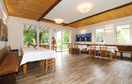 Kroatisch Minihof Apartment | 1 Bedroom Gorgeous Apartment In Kroatisch Minihof