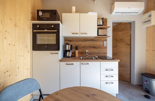 Hannersdorf House | 1 bedroom stunning (sta)caravan in Hannersdorf