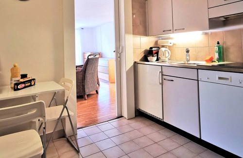 Lausanne Apartment | 140 Lausanne Ouchy, BEST LOCATION 50 meters from the lake !