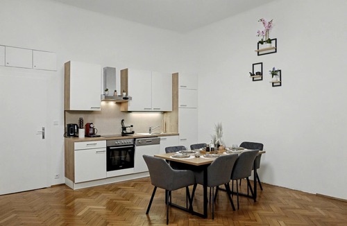 Graz City Centre Apartment | 2-bedroom apartment in center of Graz