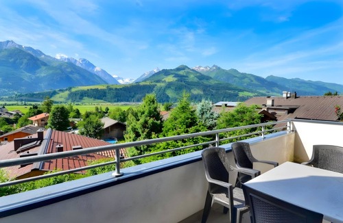Furth Apartment | 2 Fürth 11 Kitzsteinhorn Kaprun Panorama by Interhome
