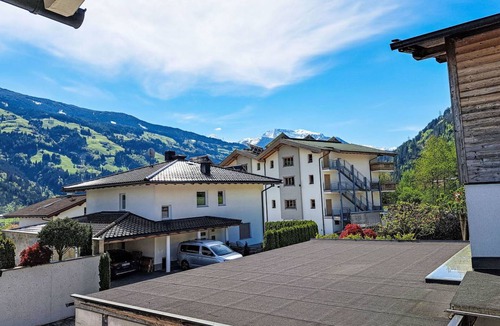 Zillertal Apartment | 45 m² Apartment ∙ 1 bedroom ∙ 4 guests