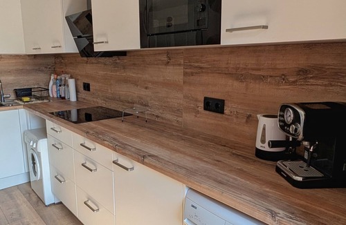 Mayrhofen Apartment | 5 minutes walk to cable car! Family size Apartment at super location.