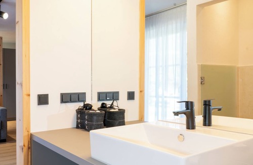 Bischofshofen Apartment | A beautiful apartment with its own terrace at Oberwinklgut.