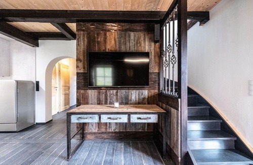 Modriach House | A JUWEL "zum-Auerhahn"