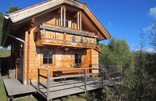 Turracher Hohe Ski Chalet | A rustic cabin at 1,750 meters with guaranteed snow and a sauna, right in the heart of the ski and hiking area!