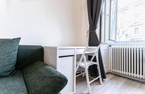 Mariahilf Apartment | Affordable Hotel Room with City view | Mariahilfer