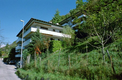 Lugano Apartment | Al Bosco 71A: comfortable, sunny and quiet, 2½ rooms apartment, pool & sauna