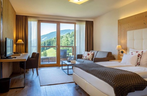 Fladnitz an der Teichalm House | Alm Panorama for single use - Almwellness Hotel Pierer