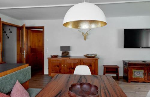 Gargellen Apartment | Alpenhaus Montafon by Pferd auf Wolke