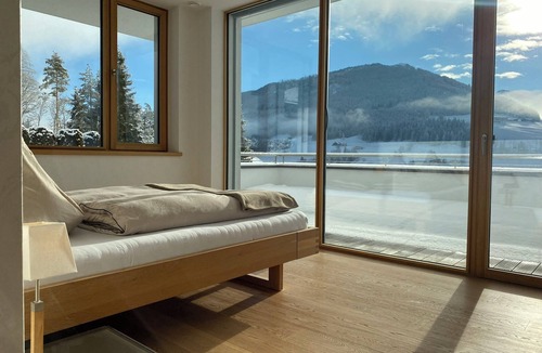 Forstau Apartment | Alpenloft, exclusive vacation apartment on 160m² with pool and sauna