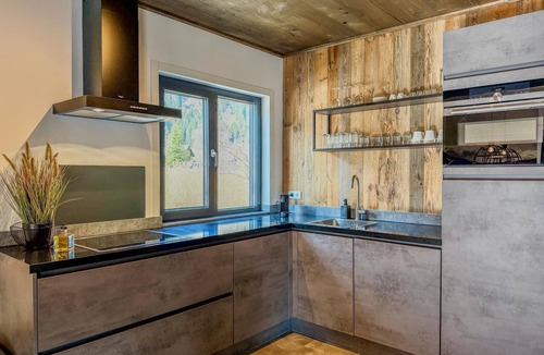 Afritz am See Ski Chalet | Alpine luxury chalet with sauna with lake views