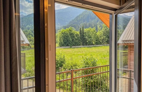 Afritz am See Ski Chalet | Alpine luxury chalet with sauna with lake views