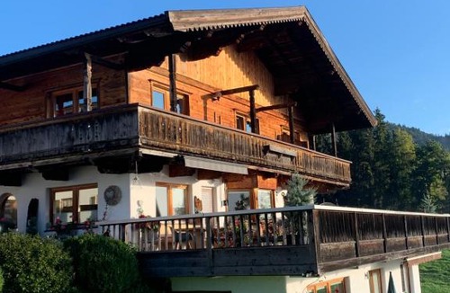 Koessen House | Altenhauser Hof