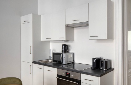 Altlerchenfeld Apartment | Amazing Josefstadt 2BR w/Elevator, nr Shops & Dining, by Blueground