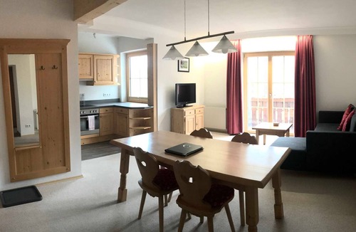 Haus im Ennstal Apartment | An apartment with balcony Bedroom 1 - Apparthaus Sonnenberg