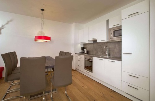 Schonbach Apartment | Apartment in Neukirchen near Ski Lift & Sauna