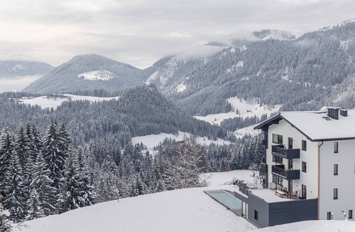 Sankt Martin am Tennengebirge Apartment | Apartment for up to 6 P. & Infinity Pool