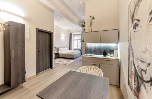 Graz City Centre Apartment | Aparthotel Lavilo City Center