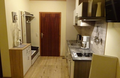 Krakaudorf Apartment | Apartment 1 room studio, bed-sitting room, shower, WC, balcony - Wedam Ronald -