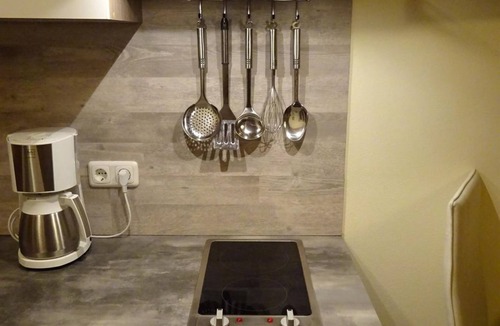 Krakaudorf Apartment | Apartment 1 room studio, bed-sitting room, shower, WC, balcony - Wedam Ronald -
