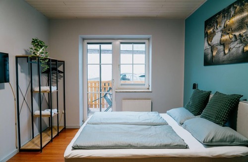 Groedig Apartment | Apartment 1 with small terrace and in view of Untersberg