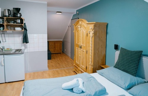Groedig Apartment | Apartment 10 with balcony and in view of Untersberg