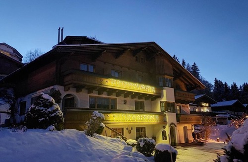 Maria Alm am Steinernen Meer Apartment | Apartment "2"/1 bedroom/bath, toilet, "2" - Haus Heidi