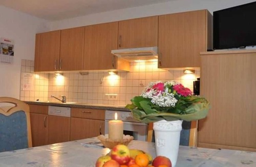 Oetz Apartment | Apartment Alpenrose for 2-3 persons - Apartments Ferienwohnungen PFAUSLER Oetz
