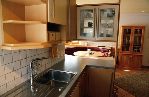 Radstadt Apartment | Apartment 'Appartment Ennstal' with Mountain View, Private Terrace and Wi-Fi