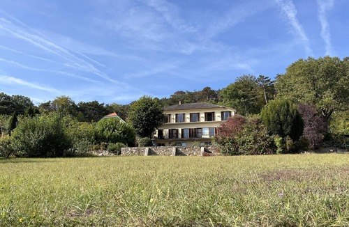 Baden Apartment | Apartment Badenblick - Almschlössl