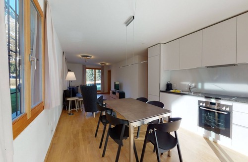 Maloja Apartment | Apartment Blaunca - Bright Apartment with Terraces in Maloja