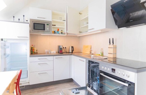 Leopoldstadt Apartment | Apartment by Praterstern 38