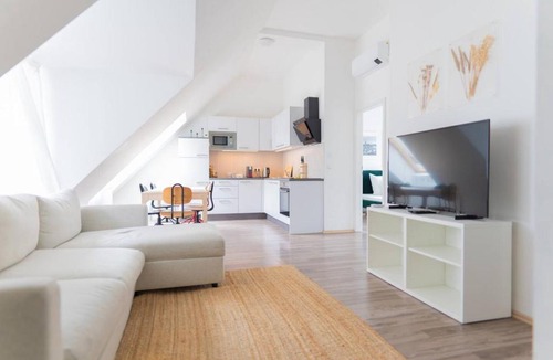 Leopoldstadt Apartment | Apartment by Praterstern 38