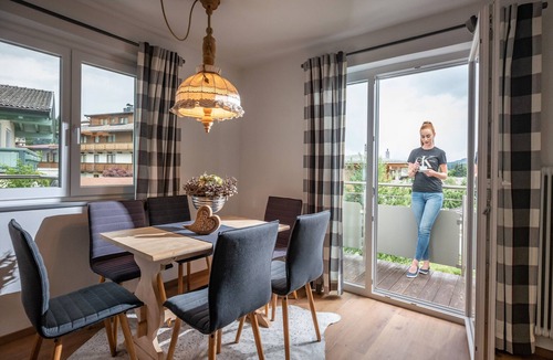 Soell Apartment | Apartment 'Eve' with Mountain View, Balcony and Wi-Fi