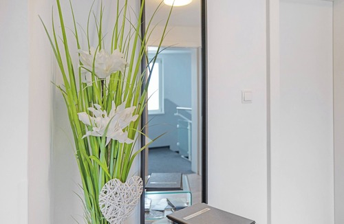 Hard Apartment | Apartment 'Ferienwohnung Rheintal Hard' with Balcony and Wi-Fi