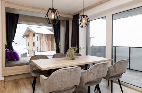 Grossarl Apartment | Apartment "Grauzone Grossarl Nr. 5 Mountain" with Mountain View, Private Terrace and Wi-Fi