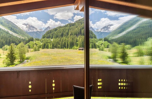 Madseit Apartment | Apartment 'Haus Marchegg - Edelweiß' with Mountain View