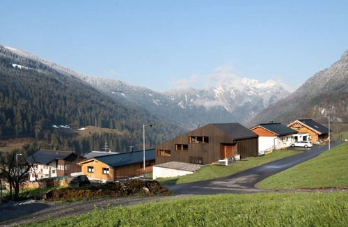Wald am Arlberg Apartment | Apartment Hoamelig - apartment/apartment, shower, WC