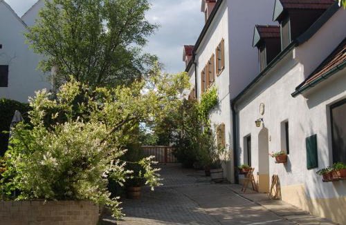 Morbisch am See Apartment | Apartment Hofgasse-1 by Interhome