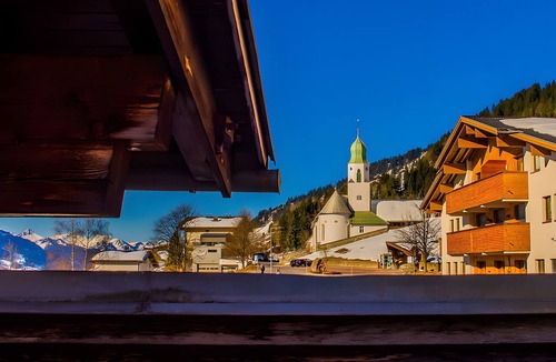 Fontanella Apartment | Apartment 'Hus Obergrecht' with Mountain View, Balcony and Wi-Fi