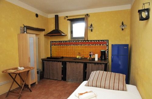 Castiglione del Lago Other | Apartment in Castiglione Del Lago with Common Pool