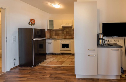 Konigsleiten Apartment | Apartment in "Chalet Central - Top CC5" near Ski Areas with Shared Sauna