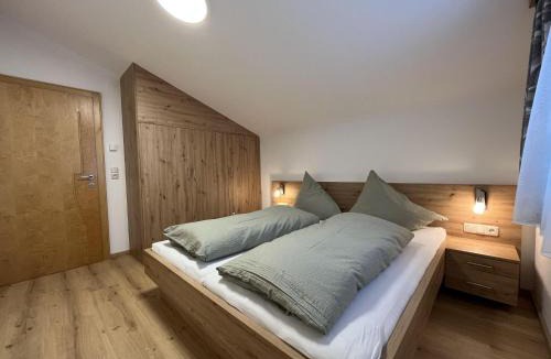 Wald im Pinzgau Apartment | Apartment in Wald near Krimml Waterfalls