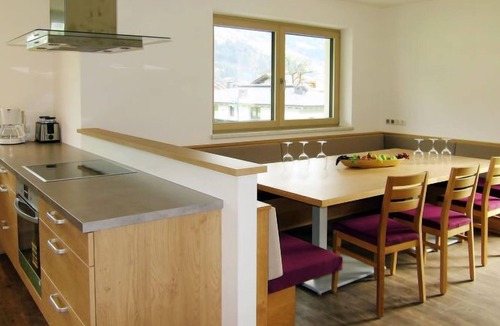 Kaltenbach Apartment | Apartment Luxner (KAB105) in Kaltenbach - 10 persons, 4 bedrooms