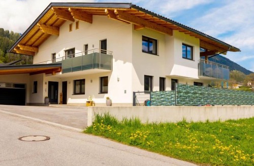 Kaltenbach Apartment | Apartment Luxner (KAB105) in Kaltenbach - 10 persons, 4 bedrooms