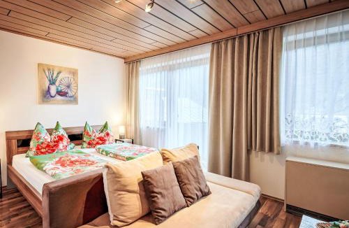 Stuhlfelden Apartment | Apartment nahe den Skigebieten und Ausgangspunkt zu Sehenswürdigkeiten by Interhome